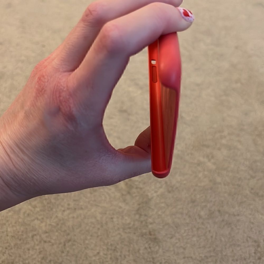 Apple Red Leather Phone Case - Picture 4 of 7